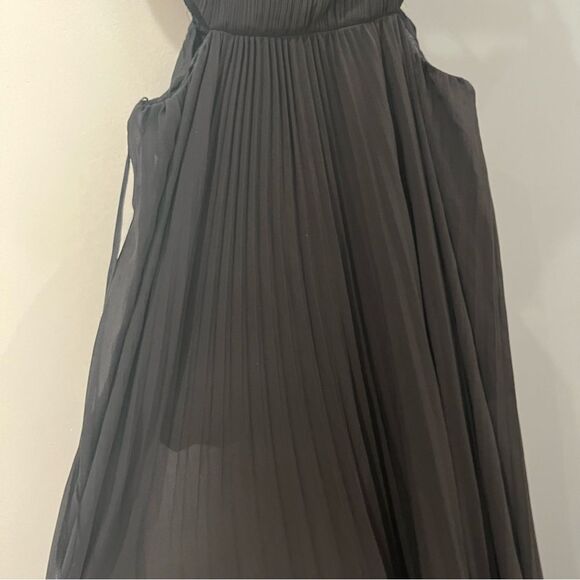 AMUR Maxi Dress Gown Black Janet Halter Pleated Sleeveless size 8 - Picture 5 of 12